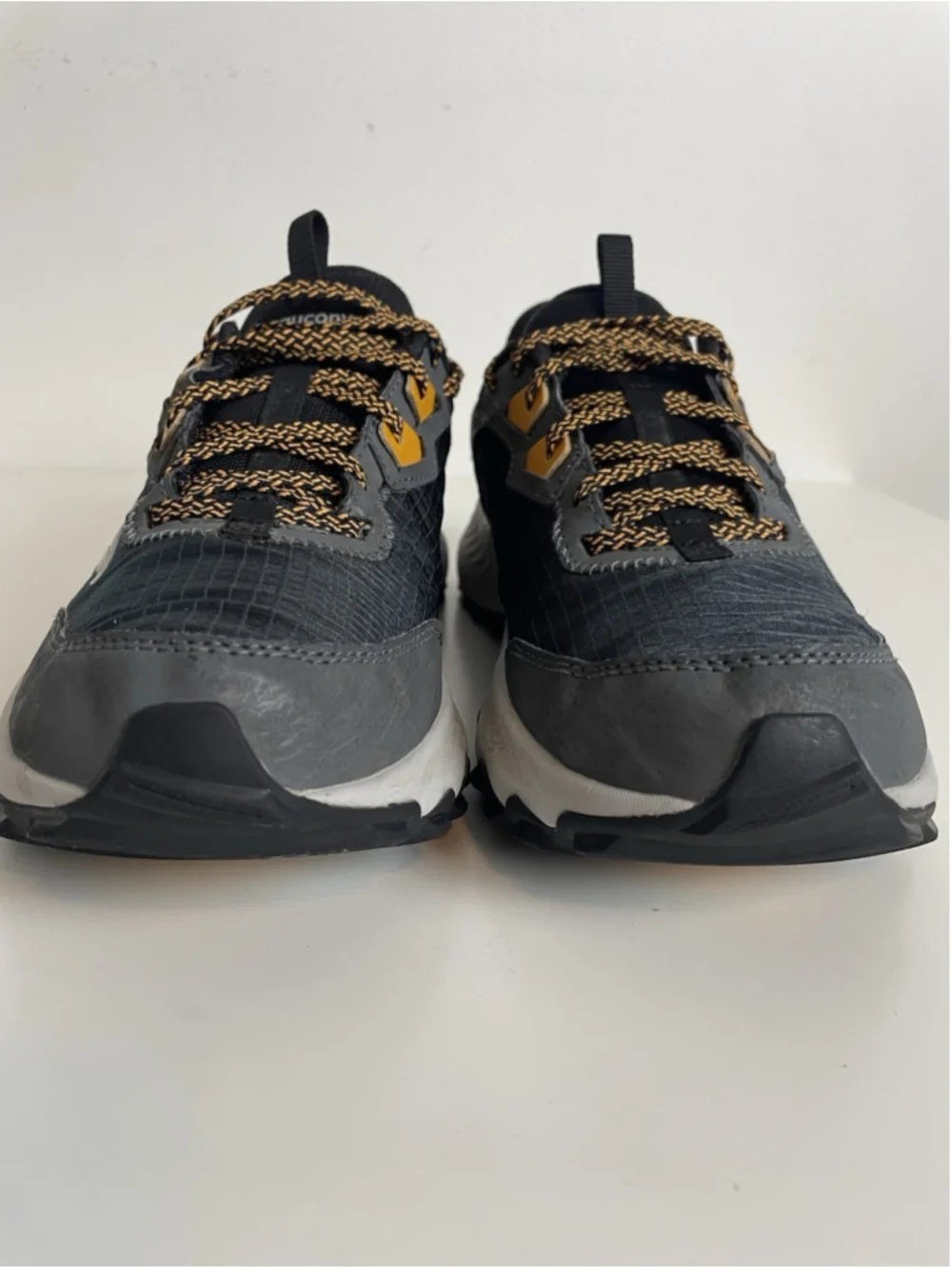 Saucony Aura TR Trail Running Hiking Shoes Men’s Size 8 Black Grey Orange